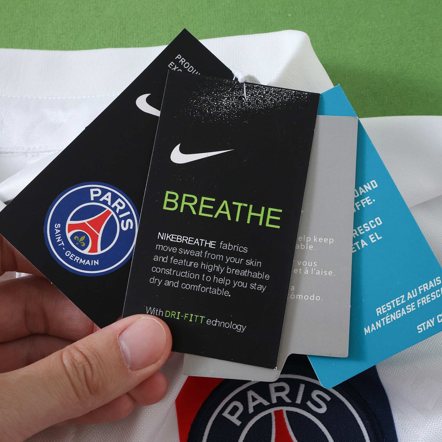 19/20 PSG Fan Edition - WHITE,BLUE & RED