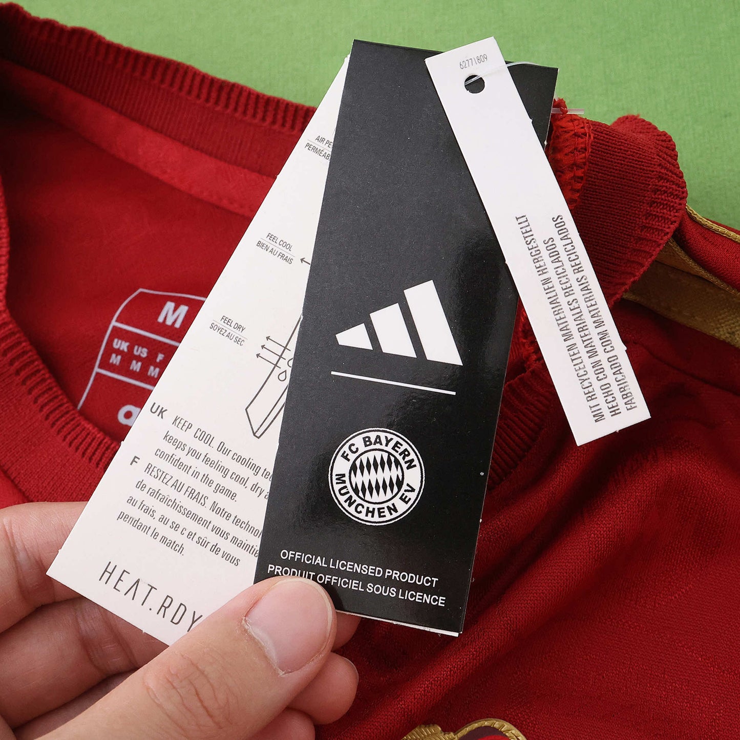 24/25 Bayern München 125th anniversary Long Sleeved Player- RED