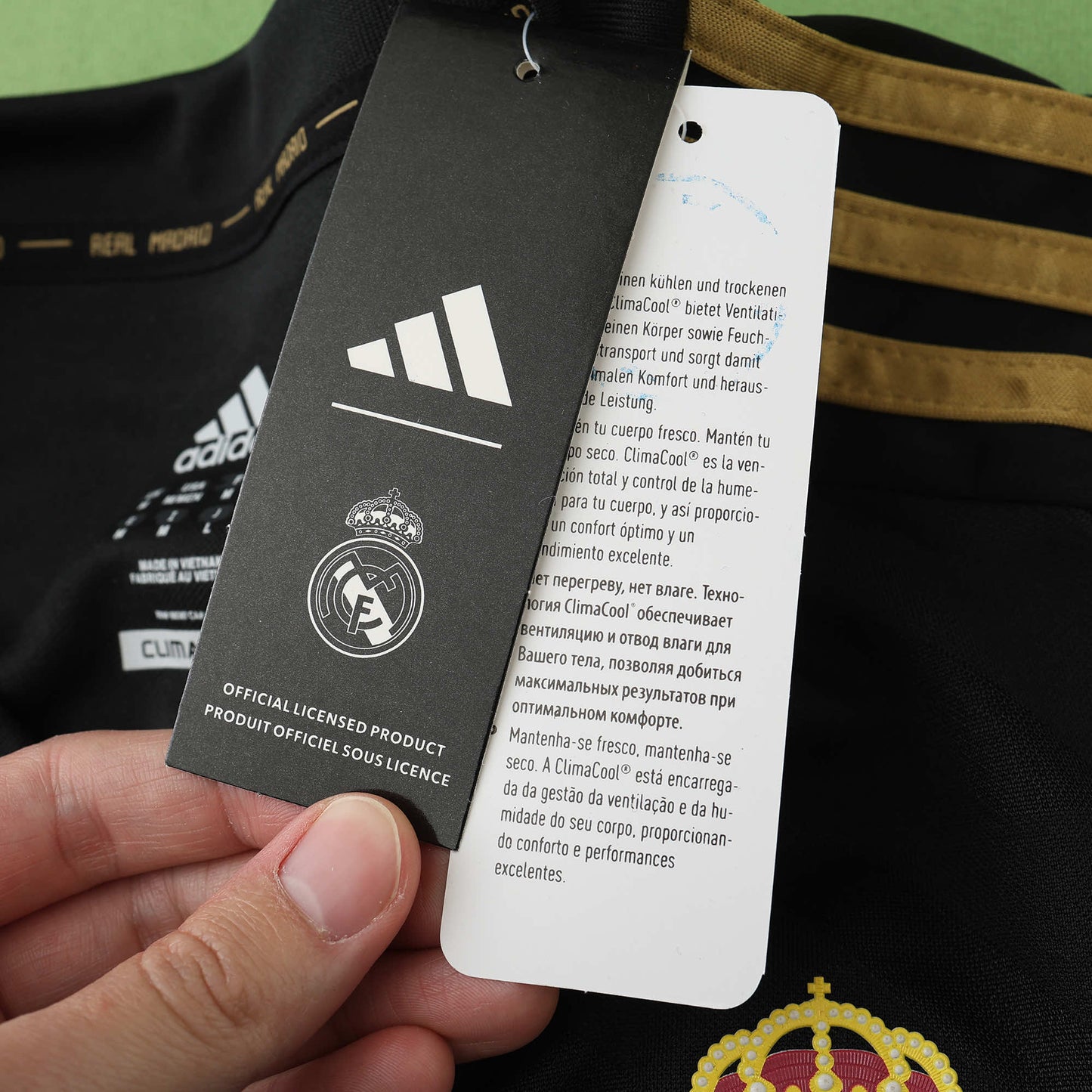 RETRO 12/13 Real Madrid CF away Fan- BLACK & GOLD
