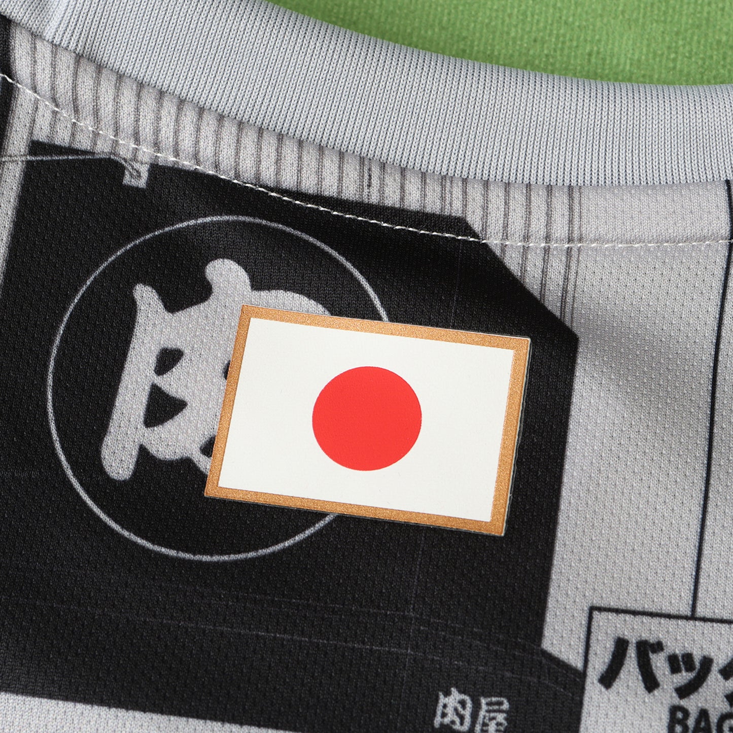 24/25 Japan Graphic  TEE - Black & White