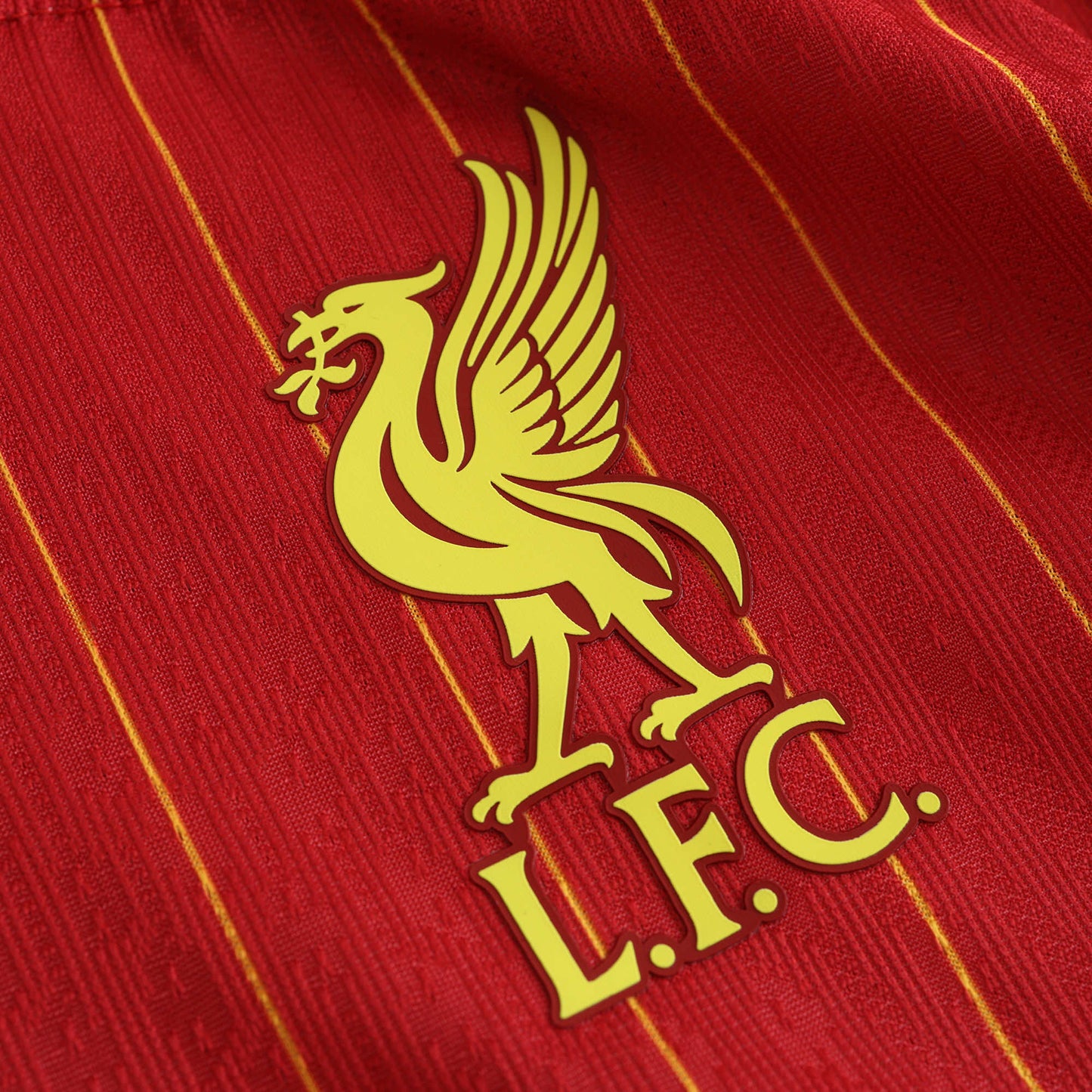 24/25  Liverpool home Long sleeved Player- RED
