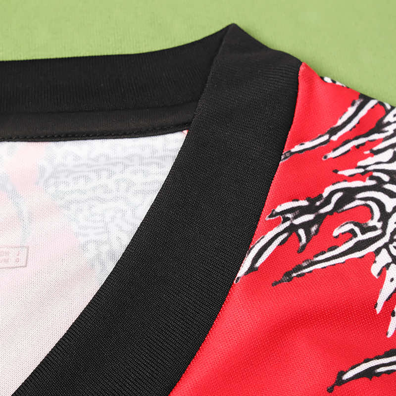 RETRO 19/20 Manchester United Chinese DRAGONin Spring Festival Fan version- RED