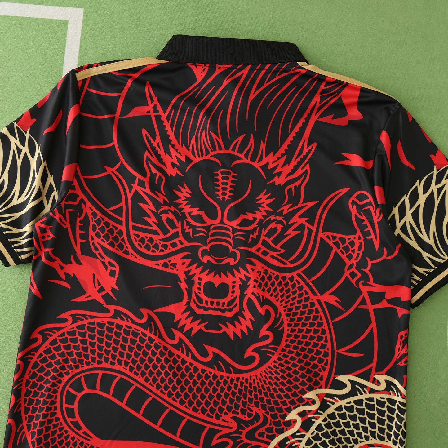 24/25 season Real Madrid CF Concept Dragon Fan- BLACK & RED & GOLD