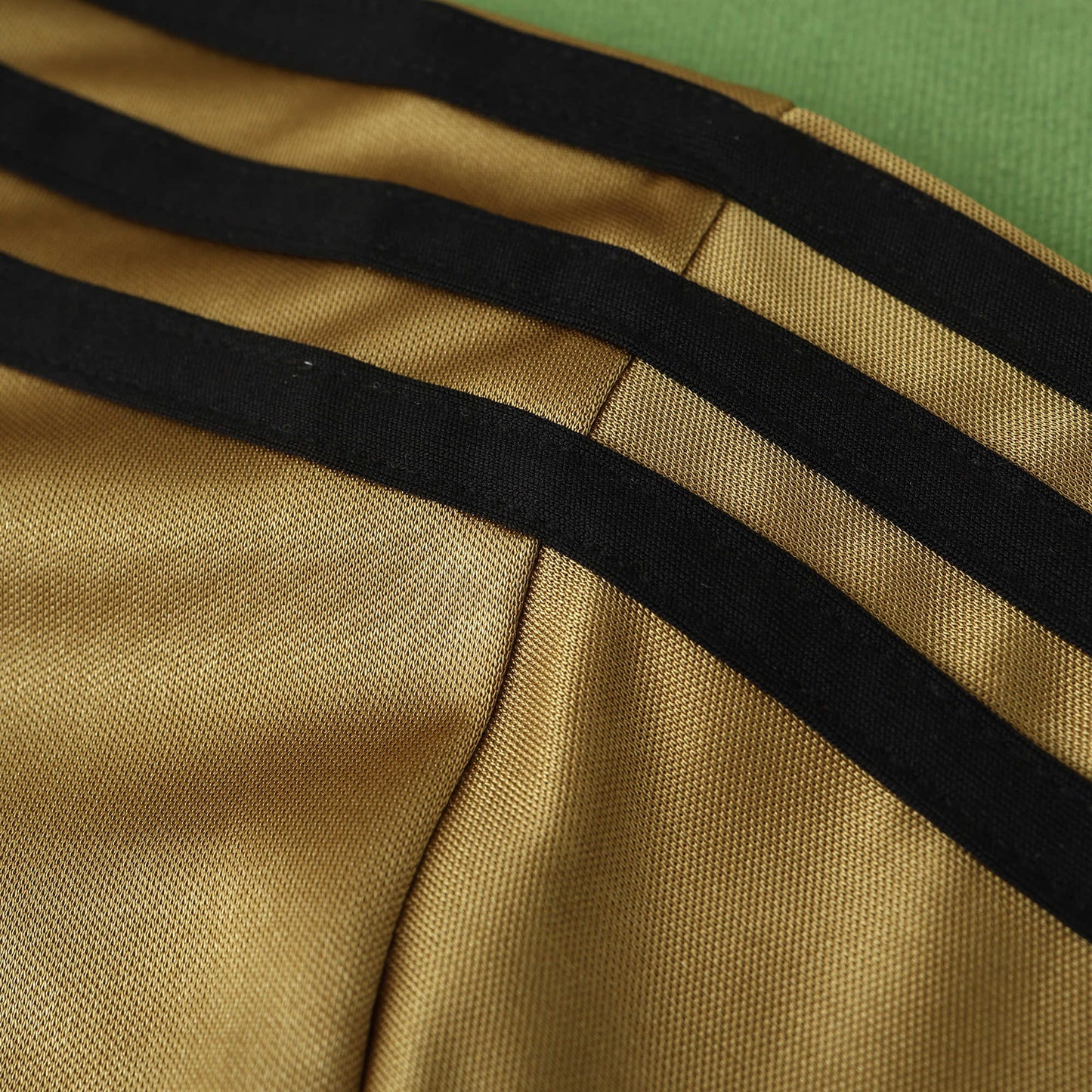 RETRO 13/14 season A.C. Milan third retro Fan version- GOLD