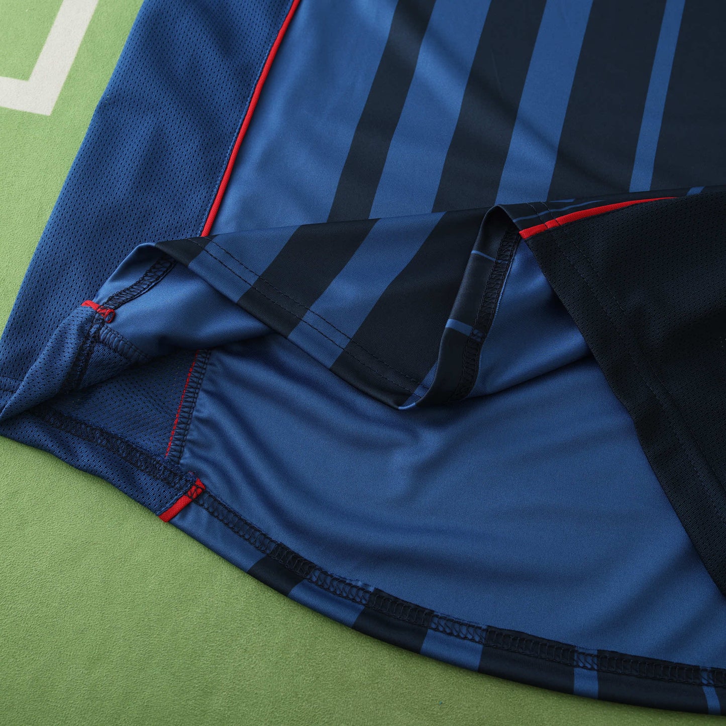 RETRO 03/04 FC Barcelona  Barça away retro Fan version- DARK BLUE