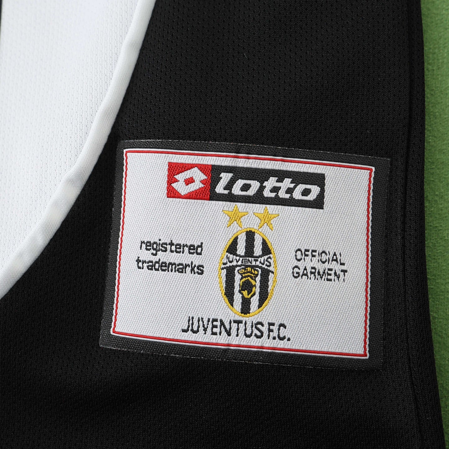 RETRO 02/03 Juventus Home Fan Long Sleeved- WHITE & BLACK