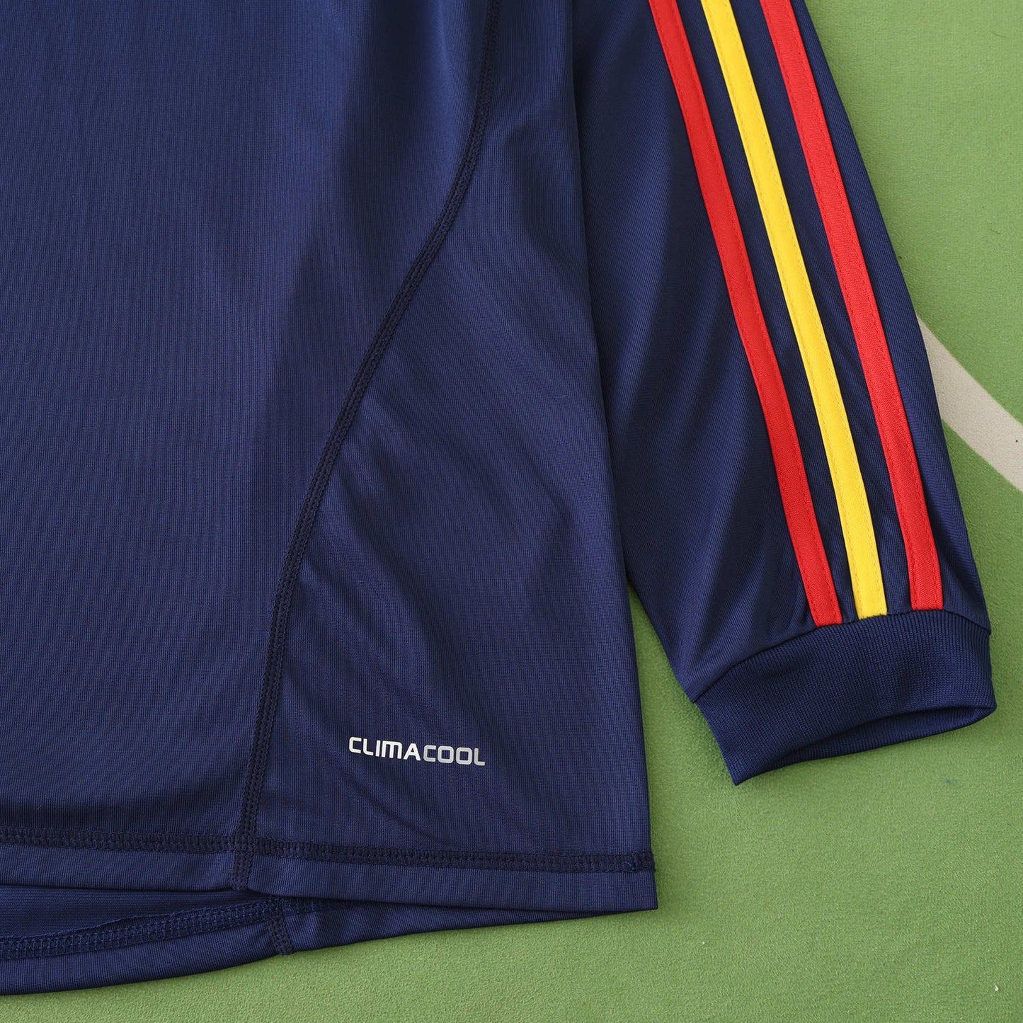 RETRO 2010 UEFA Spain FAN Away Long Sleeved- DARK BLUE