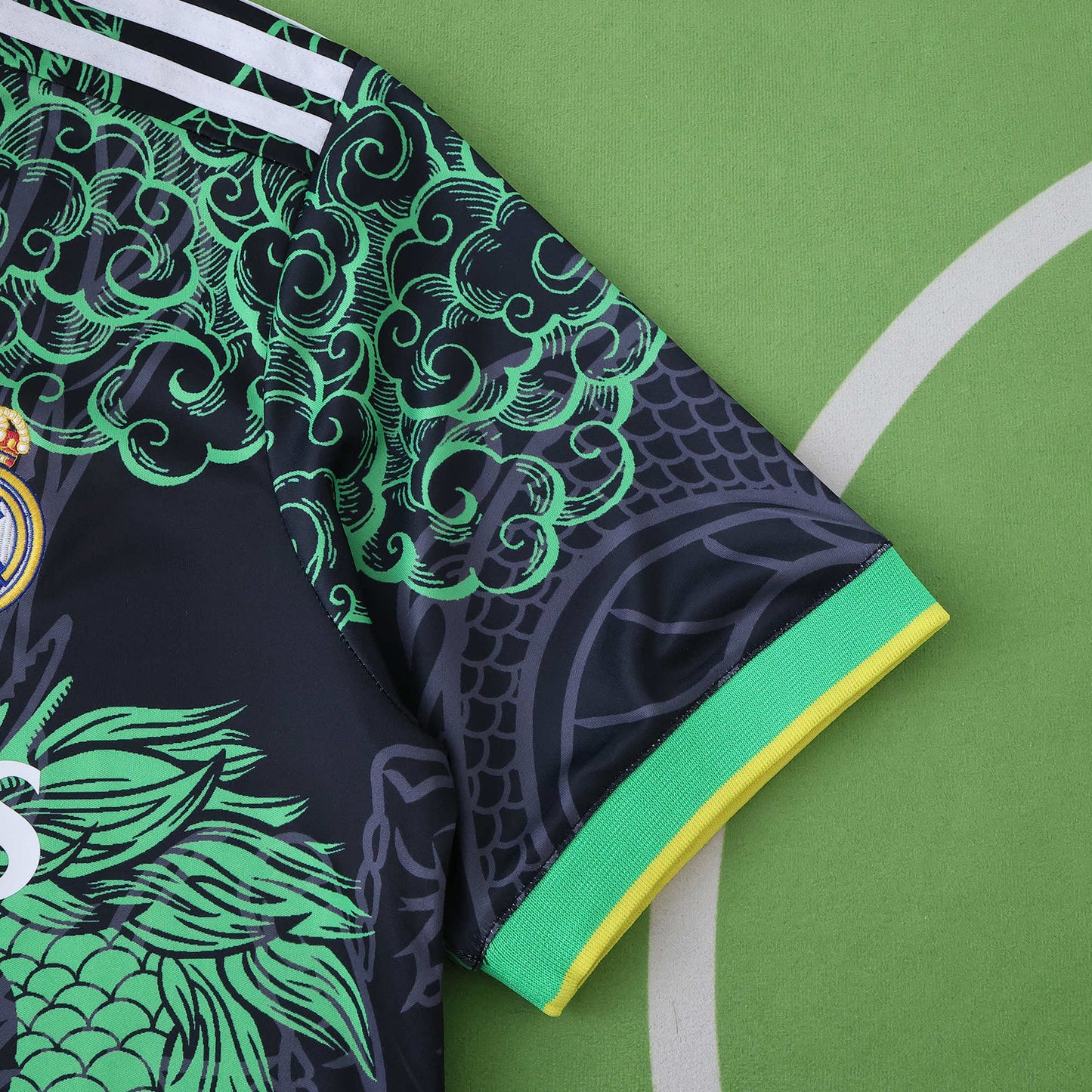 24/25 Real Madrid CF Concept DRAGON Fan - GREEN