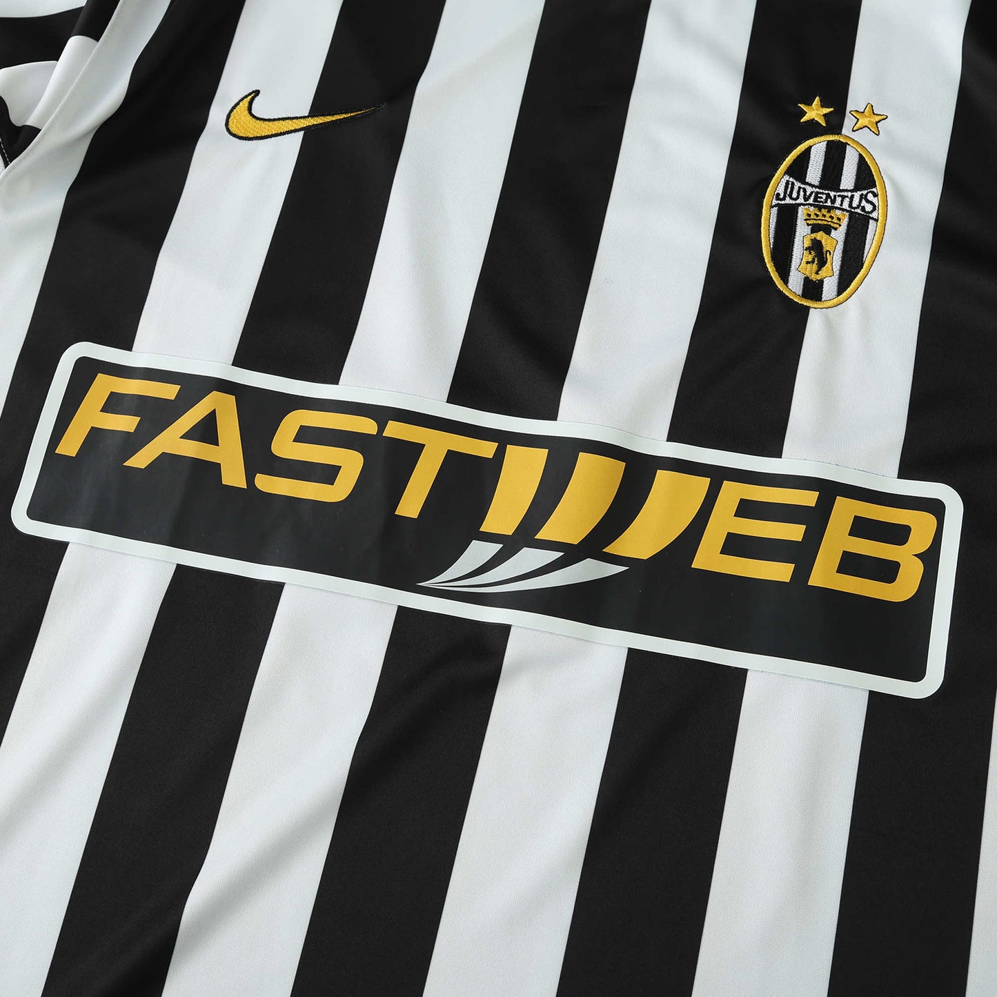 RETRO 04/05 Juventus Home FanTEE- WHITE & BLACK