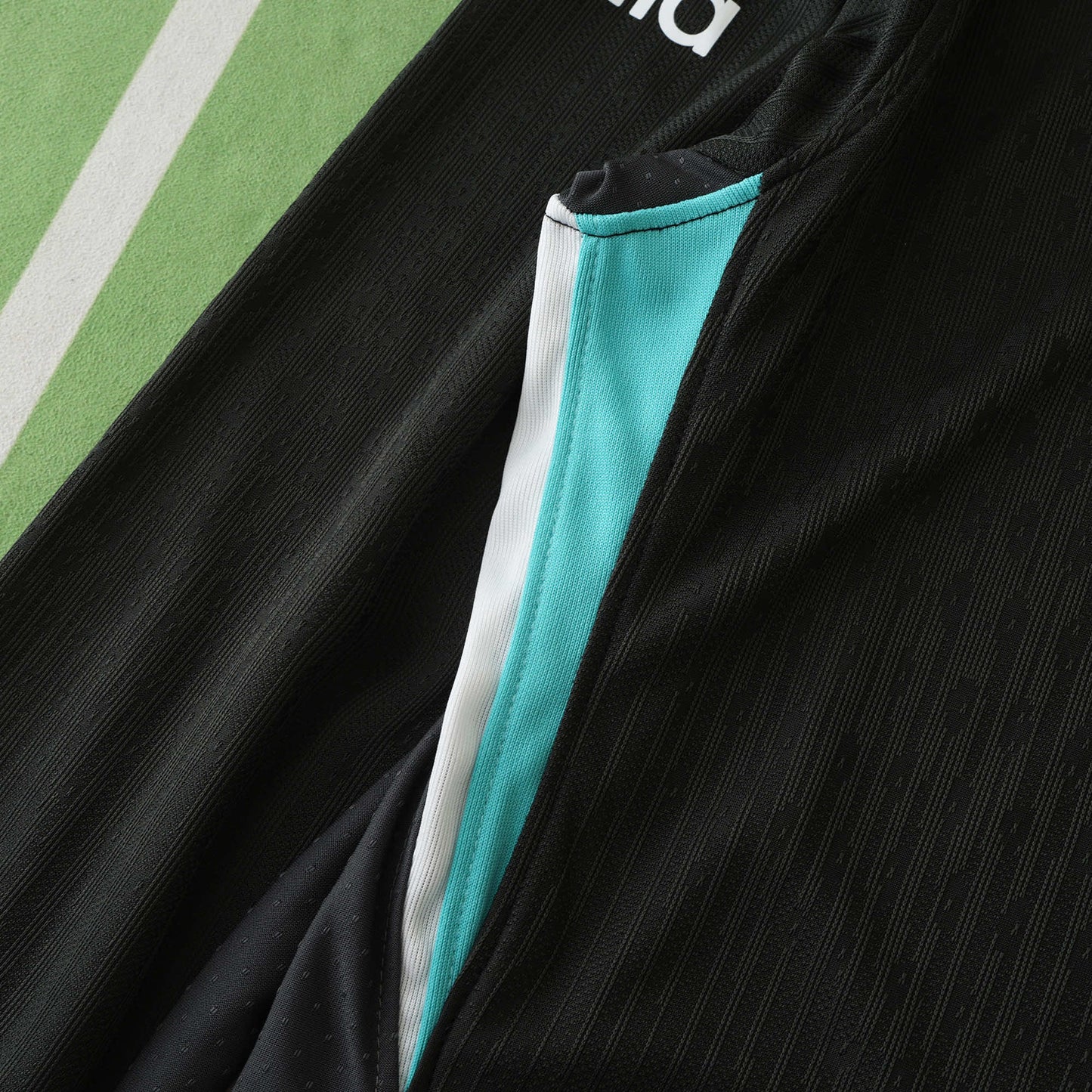 24/25 season Liverpool F.C. away Long sleeved Player- BLACK