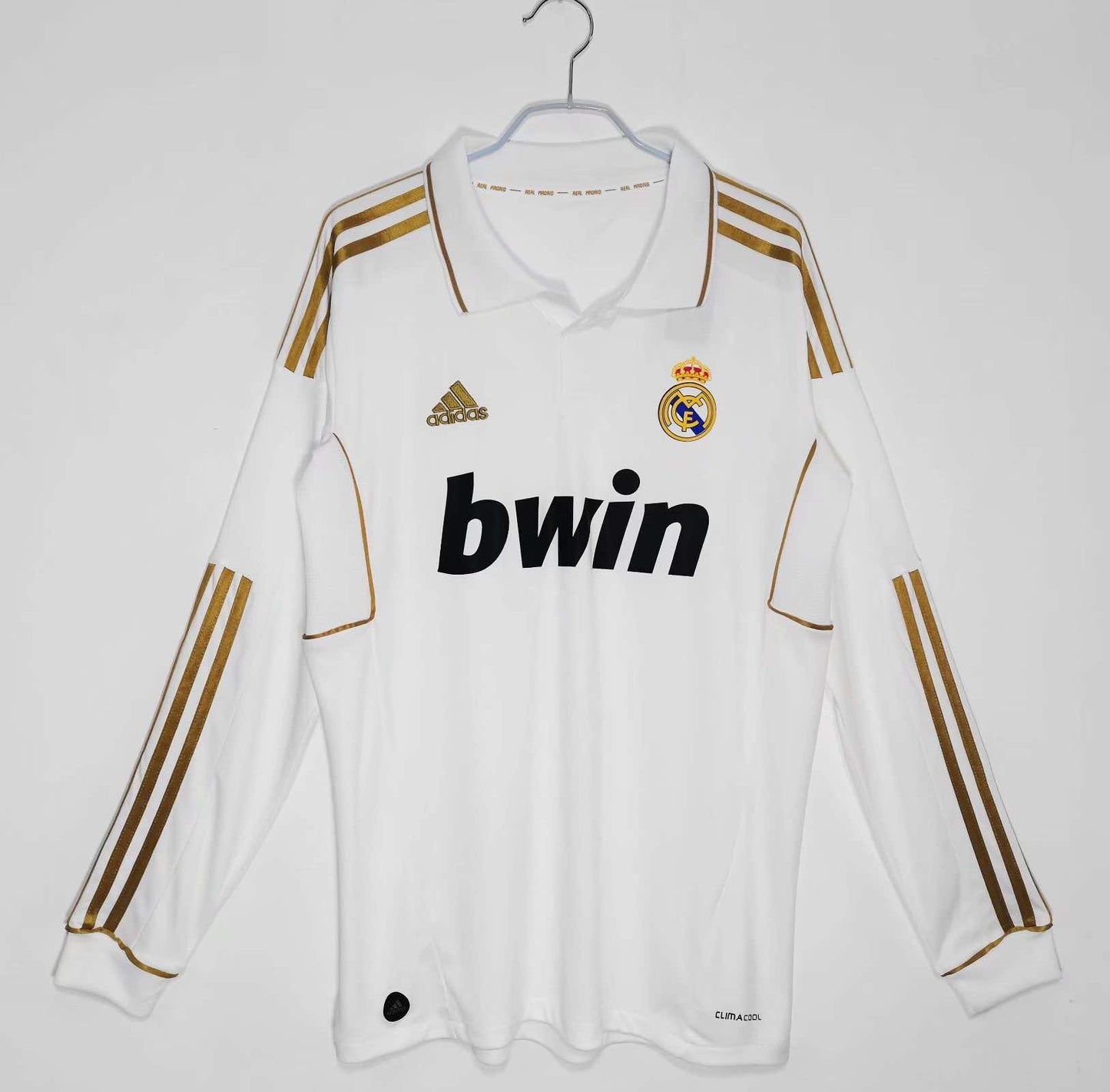 RETRO 11/12 Real Madrid home Long sleeved Fan- WHITE & GOLD