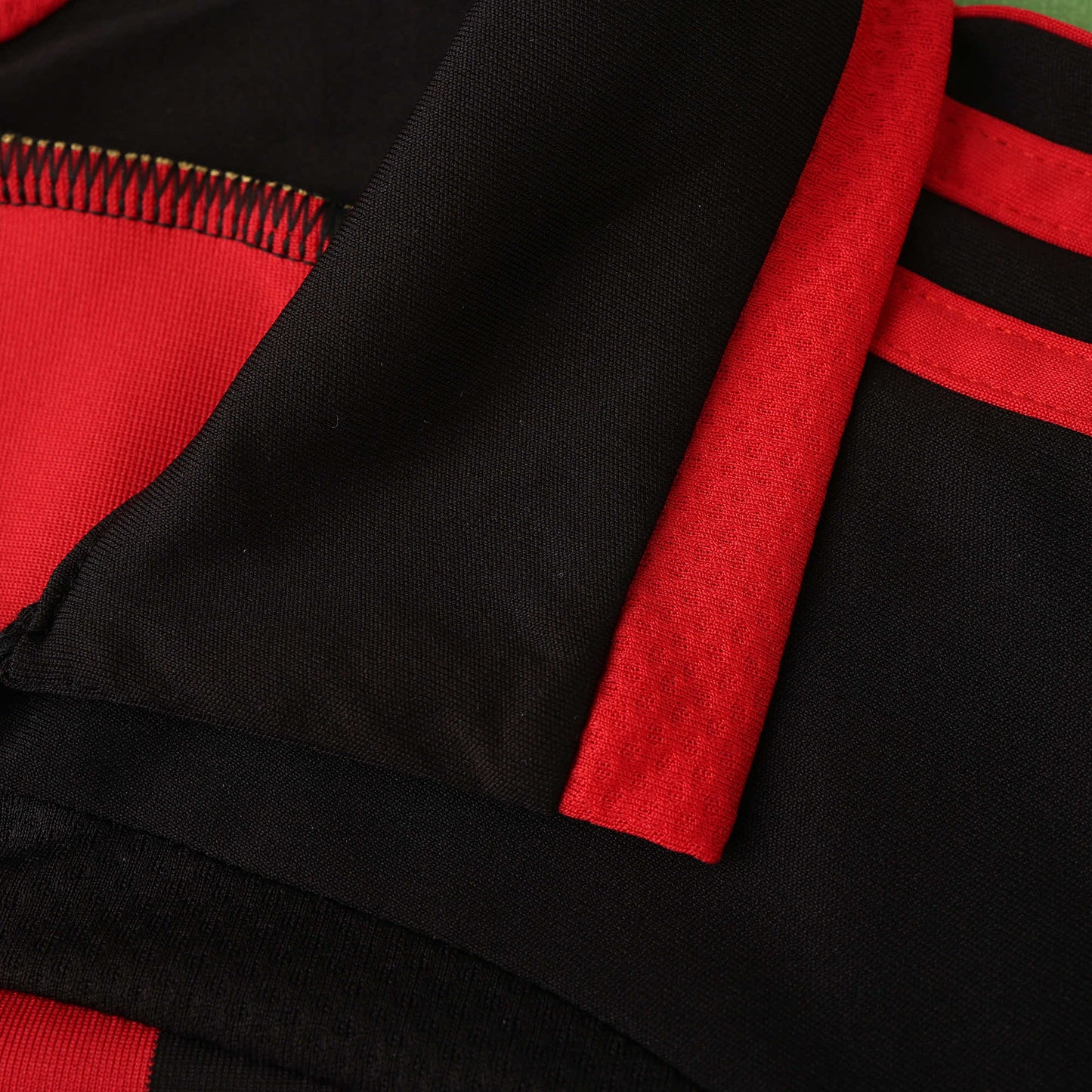 RETRO 06/07 season A.C. Milan home retro Fan version- BLACK & RED