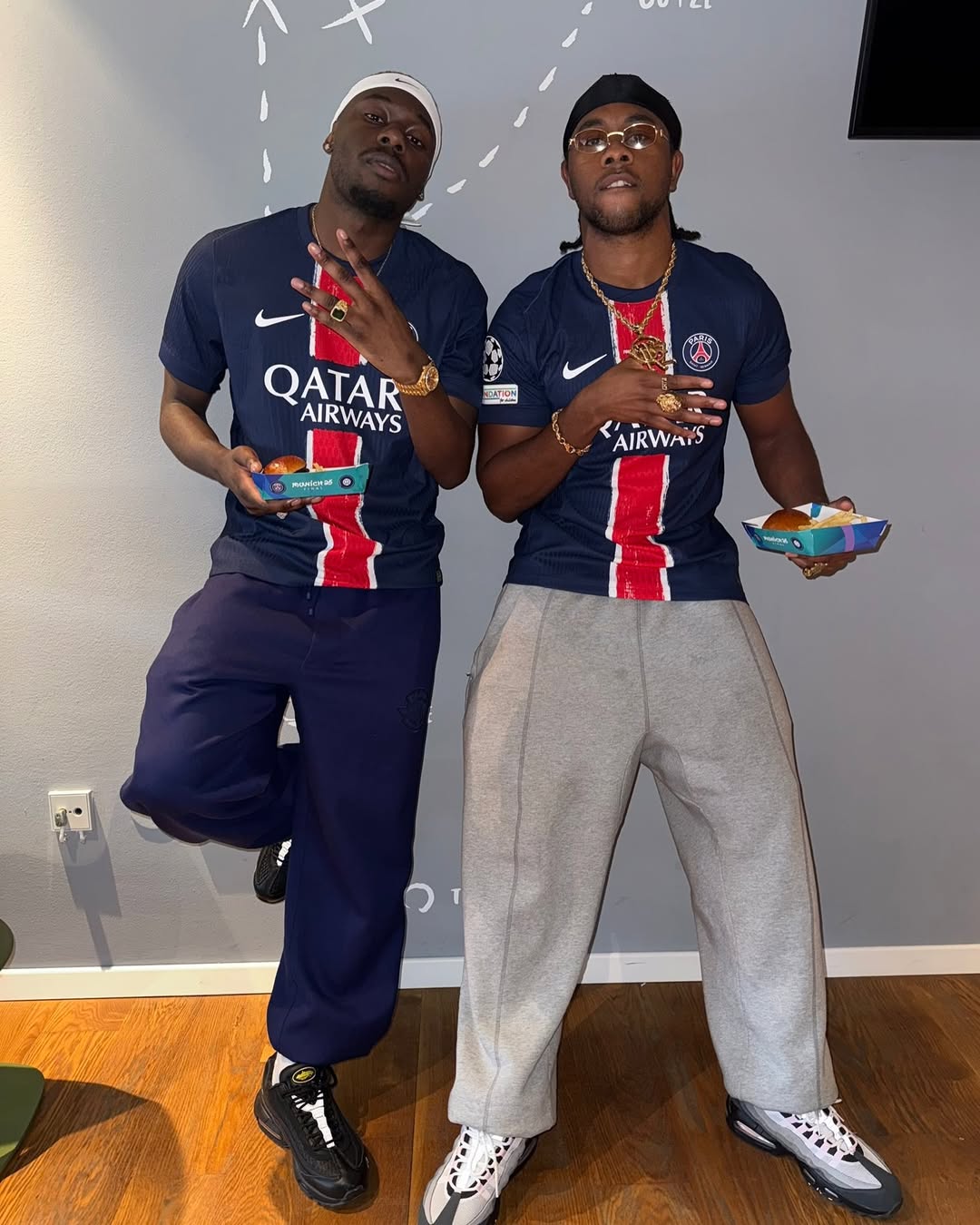24/25 PSG TEE FINAL UCL FAN - BLUE