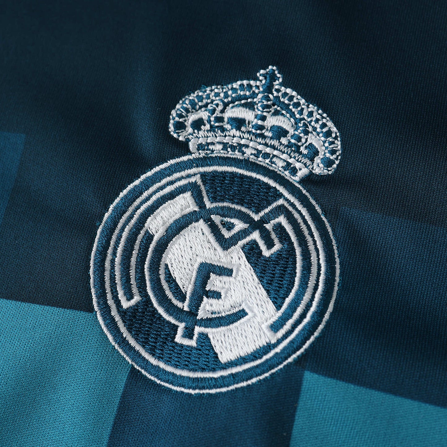 RETRO 17/18 Real Madrid CF third Fan- BLUE