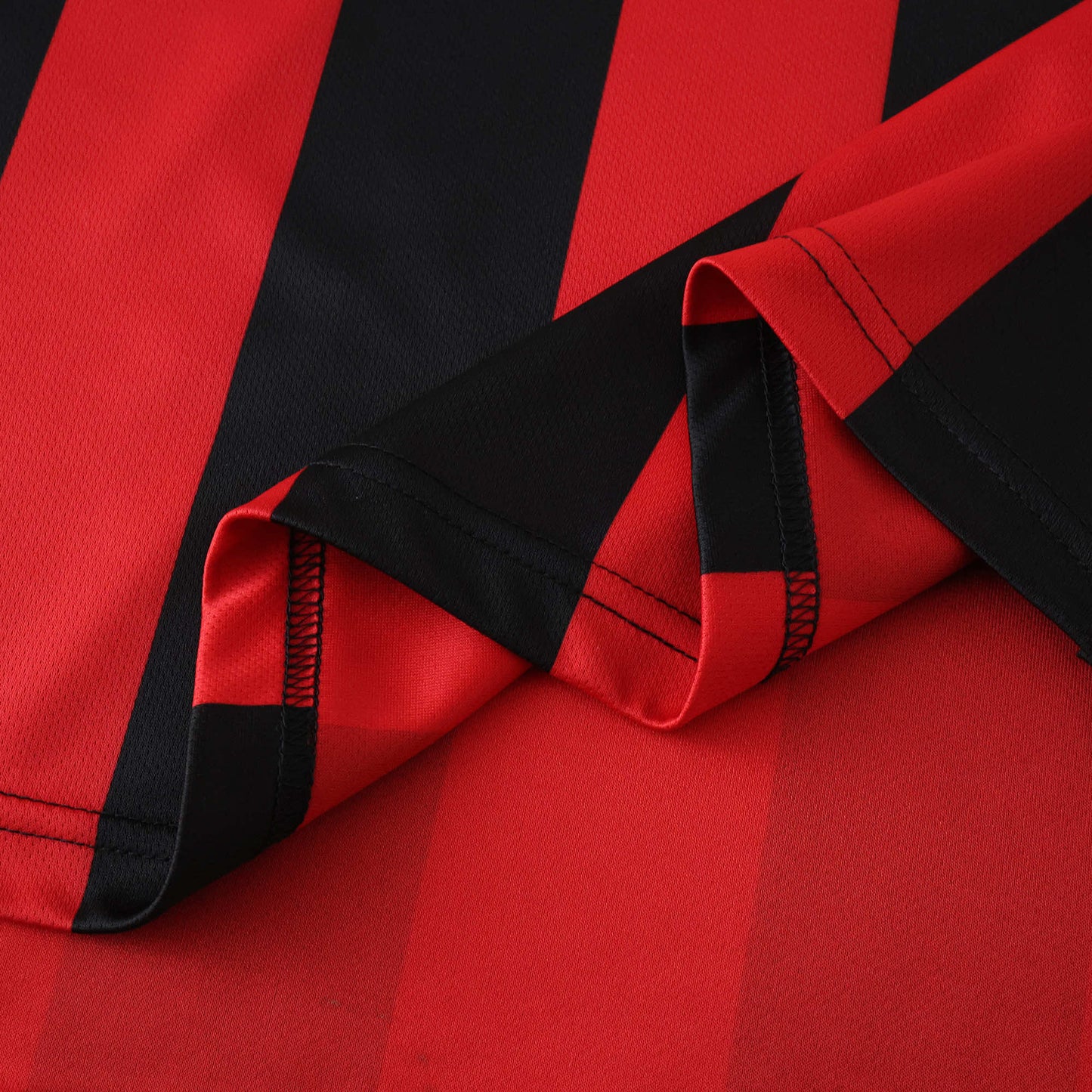 RETRO 03/04 A.C. Milan home retro Fan version- BLACK & RED