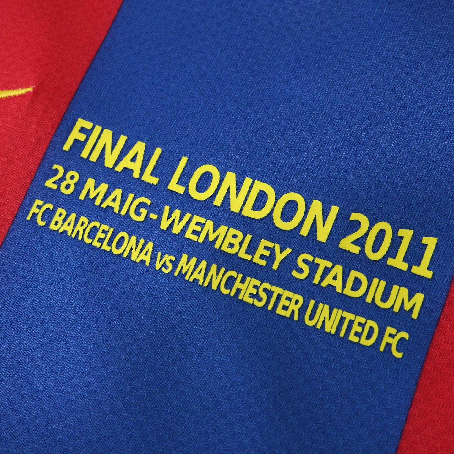 RETRO 10/11 season FC Barcelona  Barça home Long sleeved retro Fan version- BLUE & RED
