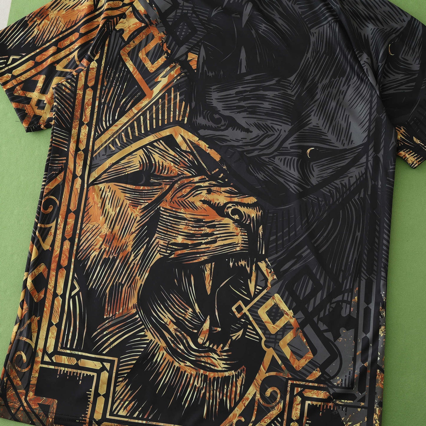 24/25 Real Madrid CF Concept Lion Fan version- BLACK & GOLD