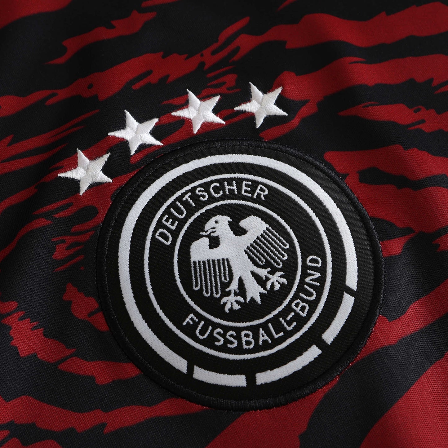 25/26 Germany Training Fan - BLACK & RED