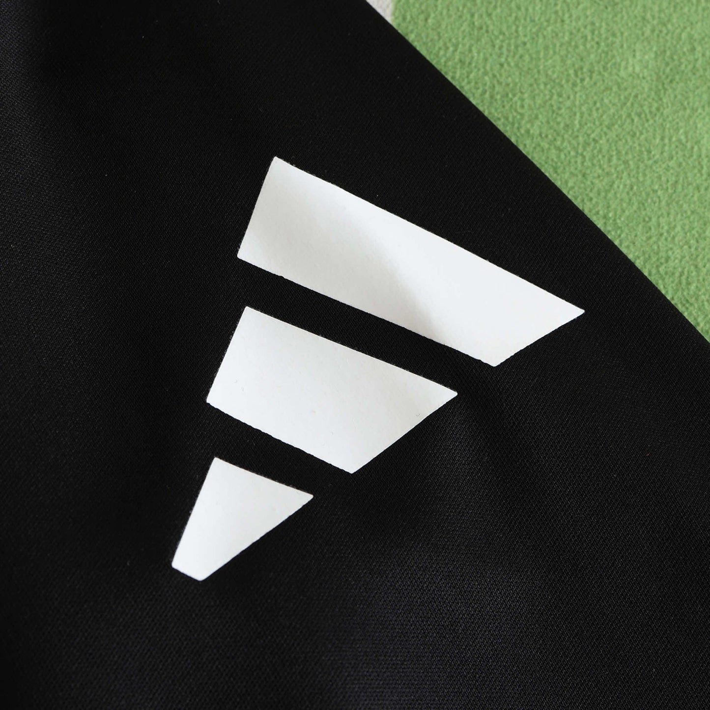 25/26 Germany Training Fan - BLACK & RED