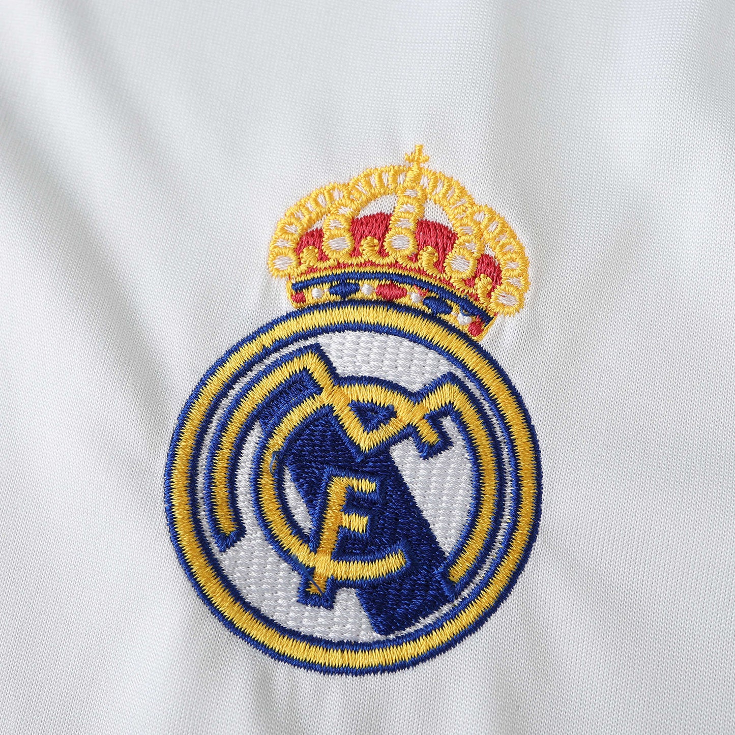 RETRO 09/10 Real Madrid CF home Fan- WHITE