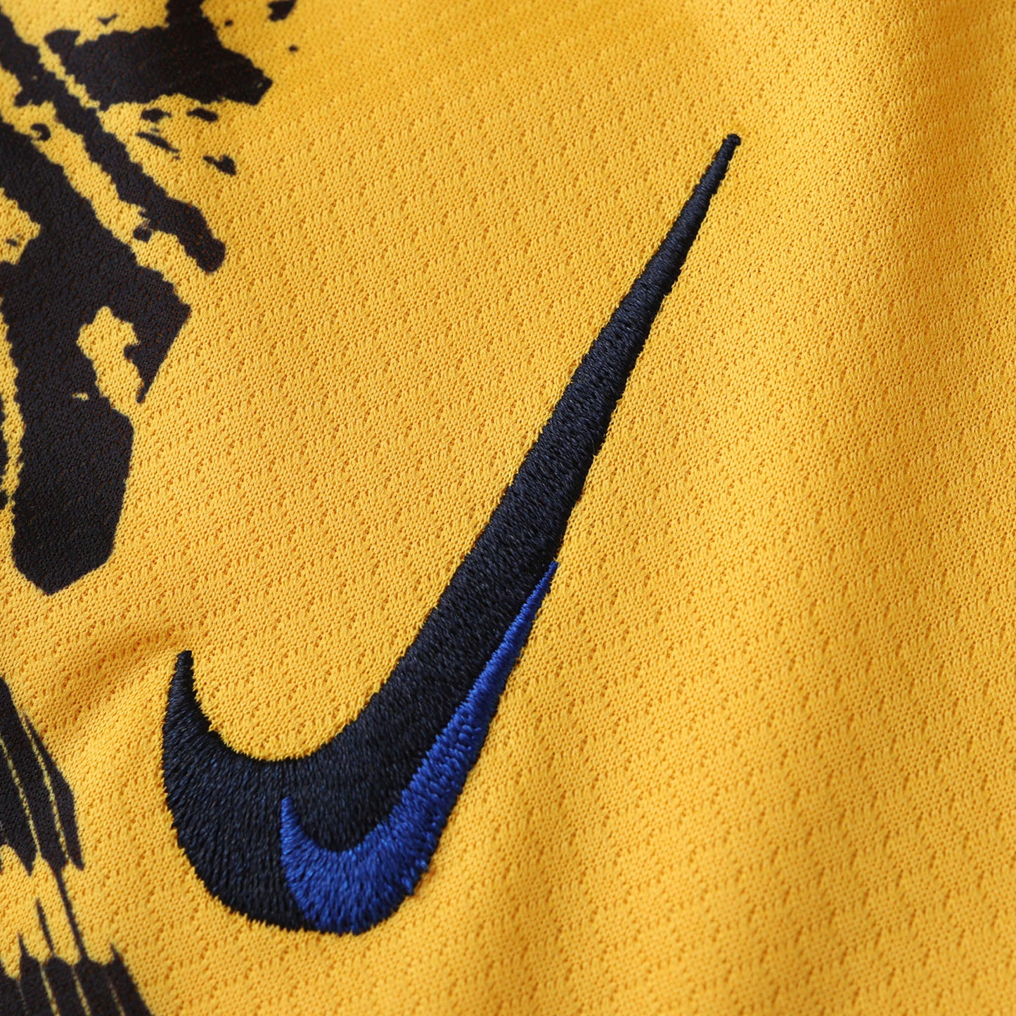 24/25 Inter Milan Fan TEE -YELLOW & BLACK