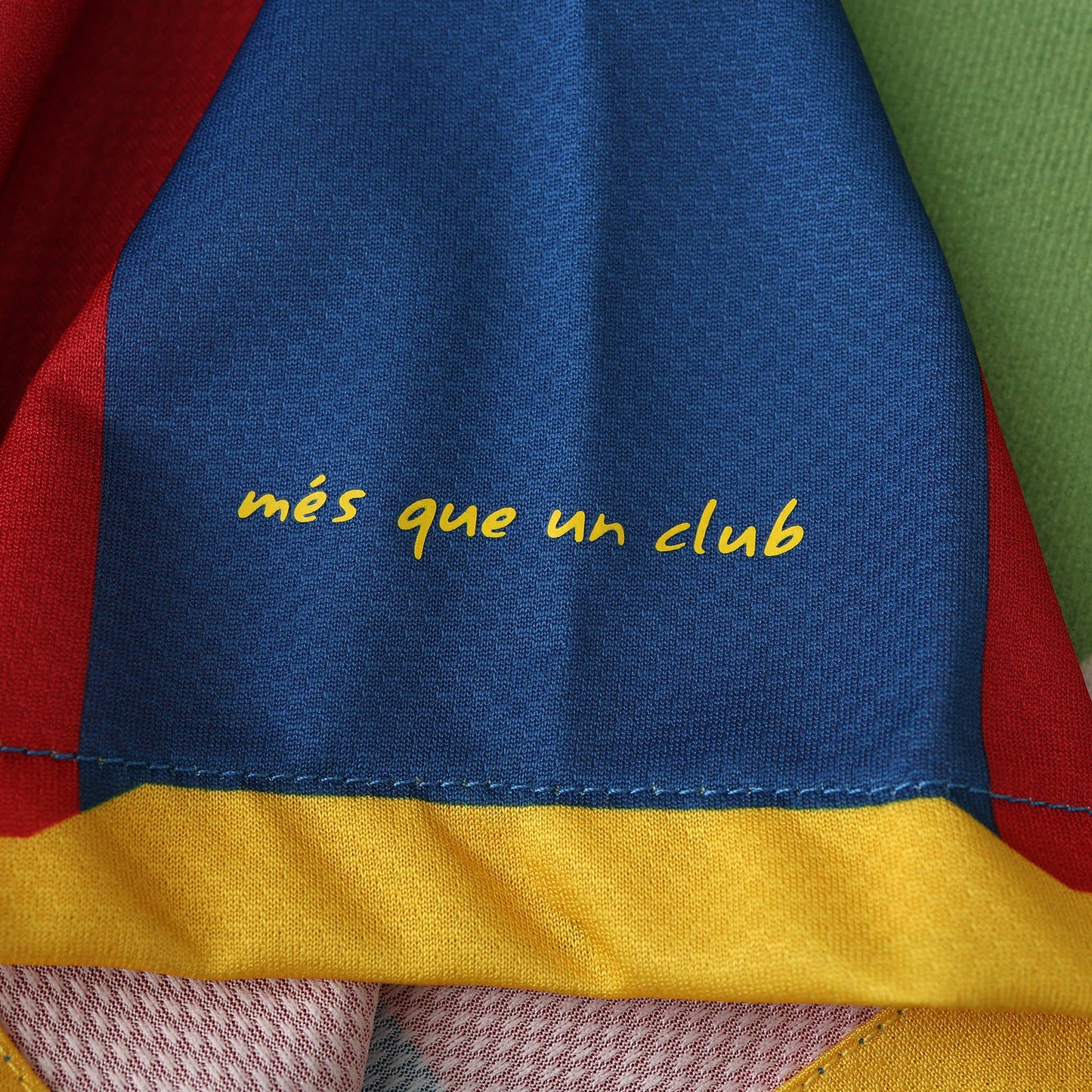 RETRO 10/11 season FC Barcelona  Barça home retro Fan version- BLUE & RED
