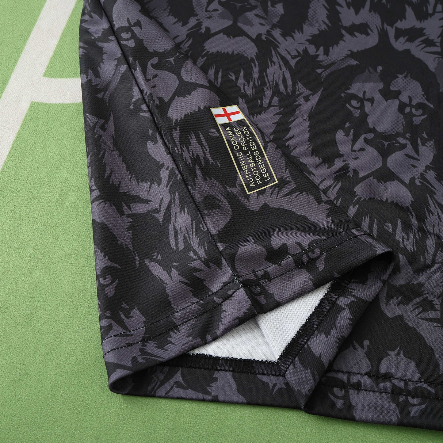 24/25 UEFA England LION Edition TEE - BLACK