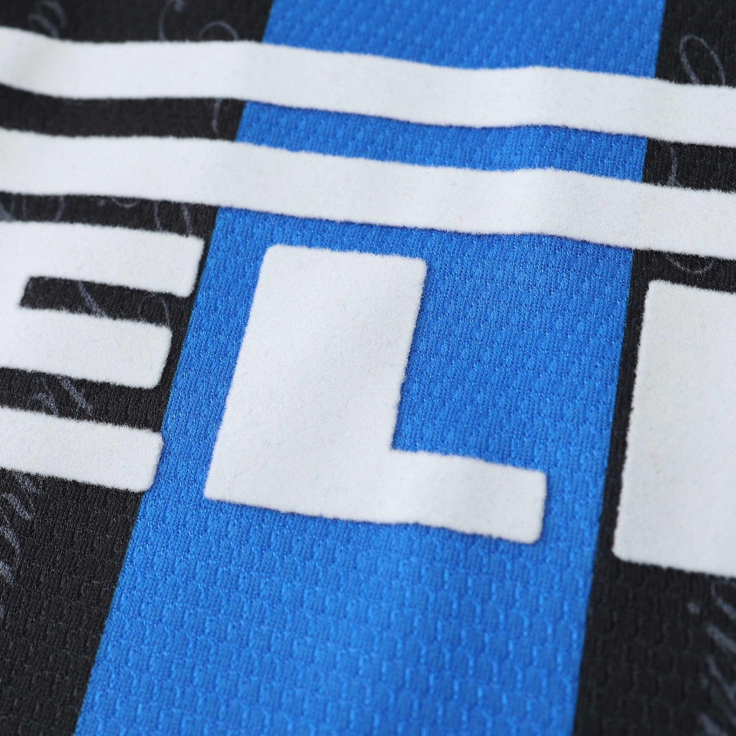 RETRO 97/98 Inter Milan Fan Long Sleeved- BLUE & BLACK