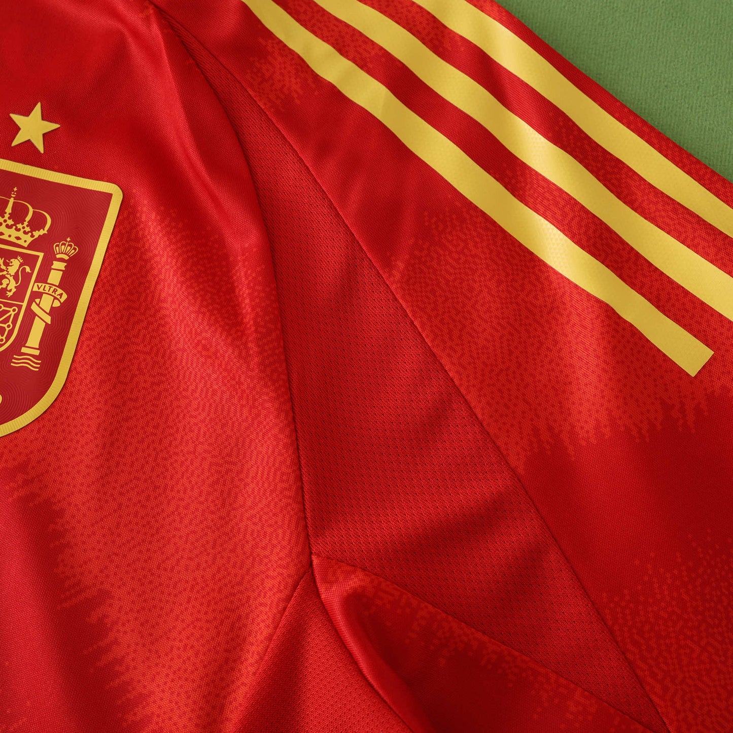 24/25 UEFA Spain PLAYER Home - RED & YELLOW