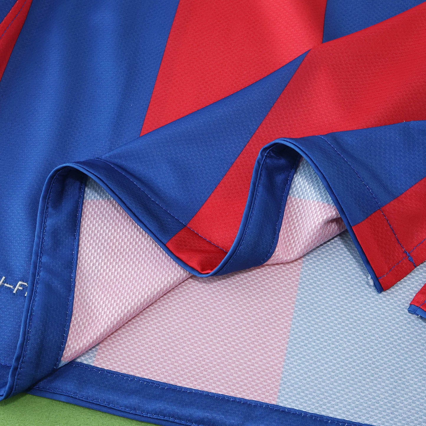 RETRO 10/11 season FC Barcelona  Barça home Long sleeved retro Fan version- BLUE & RED